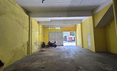 GALPON, DEPOSITO, COCHERAS  en VENTA en GERLI