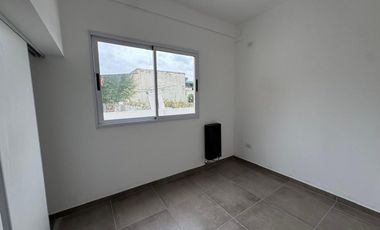 VENTA PH 4 AMB CON PATIO Y TERRAZA EN V. SARSFIELD