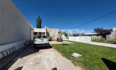 VENTA - CASA B° PRIVADO SANTA ANGELA, CENTENARIO