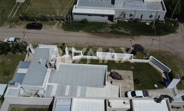 VENTA - CASA B° PRIVADO SANTA ANGELA, CENTENARIO