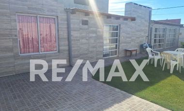 Venta Complejo. Casa+Dpto+Monoambiente. Las Grutas