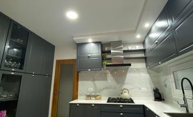 VENTA CASA 5 AMBIENTES, EN AREA 60.