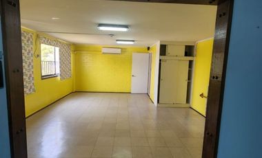 Local Comercial en Venta en Av. San Miguel #3171