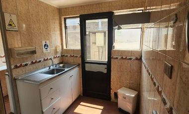 Local Comercial en Venta en Av. San Miguel #3171