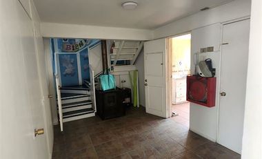 Local Comercial en Venta en Av. San Miguel #3171