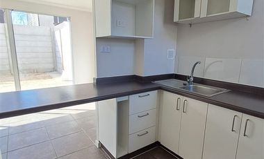 Casa en Arriendo en eloisa poppe 1163