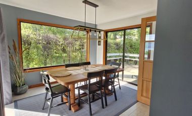 HERMOSA CASA CON VISTA Y ACCESO A LAGO VILLARRICA