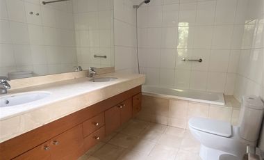 Departamento en Arriendo en Club de Golf Los Leones / Presidente Riesco