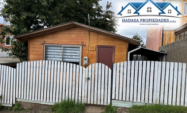 EN VENTA CASA CON AMPLIO TERRENO