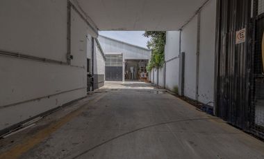 VENTA EN BLOCK 3 GALPONES LOCAL 3 DEPTOS OFICINAS