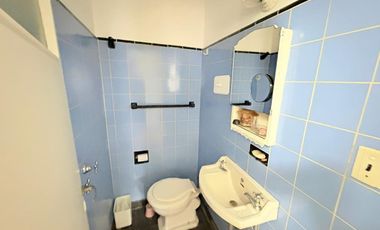 Venta depto 4 ambientes + dependecia Miramar