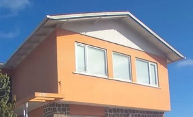 SE VENDE GRAN CASA DE 6 D 3 B, ESTAC Y SUBTE EN CERRO ALEGRE