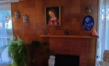 SE VENDE GRAN CASA DE 6 D 3 B, ESTAC Y SUBTE EN CERRO ALEGRE