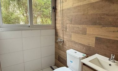 Casa en Venta al rio en Barrio Náutico San Juan