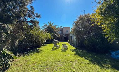 CASA EN VENTA BERAZATEGUI 4 DORMITORIOS PARQUE