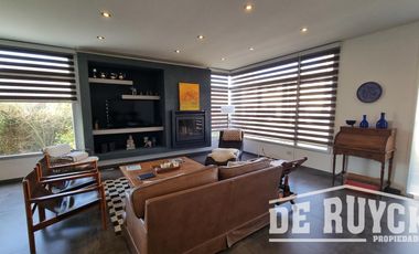 Casa 4 ambientes desarrollada en planta baja. Altos de Hudson II