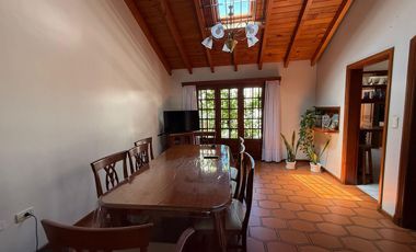 VENTA IMPORTANTE CASA EN RONDEAU 572. MACROCENTRO