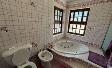 VENTA IMPORTANTE CASA EN RONDEAU 572. MACROCENTRO