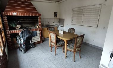CASA EN VENTA - APTA CREDITO - PAMPA CENTRAL 900