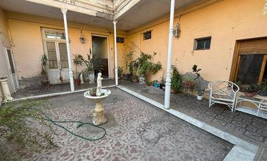 VENTA DE IMPORTANTE PROPIEDAD MACROCENTRO