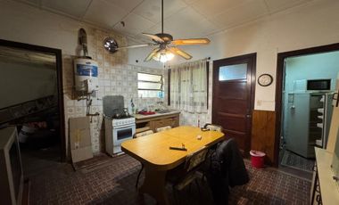 CASA EN VENTA EN LINCOLN