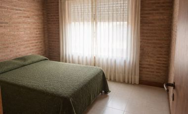 VENTA CASA QUINTA ACCESO SUR MERCEDES APTO CRÉDITO