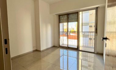 Venta Departamento 4 amb Quilmes Centro