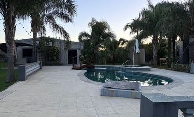 CASA EN VENTA SOBRE RUTA NACIONAL 27