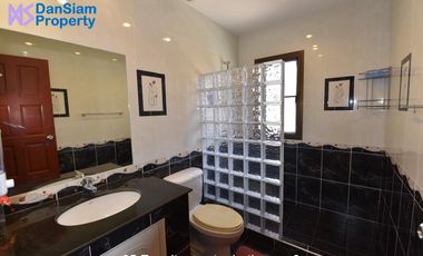 Cozy Townhouse in Cha-am City near Beach for Sale