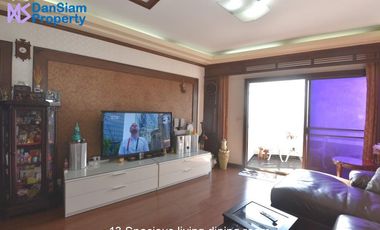 Beachfront Condo with Stunning Seaview at VIP Condochain