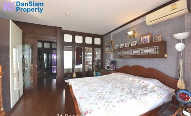 Beachfront Condo with Stunning Seaview at VIP Condochain
