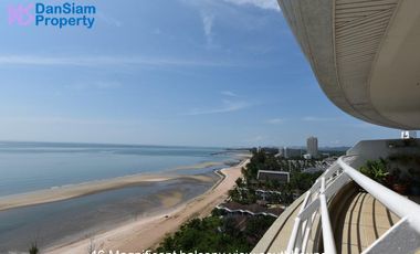Beachfront Condo with Stunning Sea View at Sandy Beach