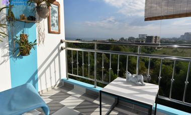 Topfloor Seaview Beach Condo in Hua Hin at Bluesky Condominium