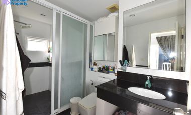 Topfloor Seaview Beach Condo in Hua Hin at Bluesky Condominium