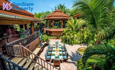 Exotic Thai-Bali Style Villa at Palm Hills Golf Resort