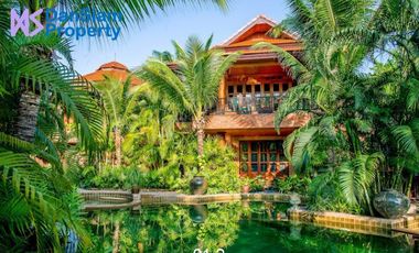 Exotic Thai-Bali Style Villa at Palm Hills Golf Resort
