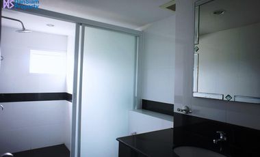 Topfloor Seaview Beach Condo in Hua Hin at Bluesky Condominium