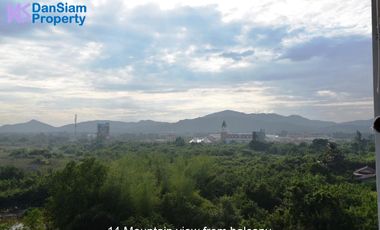 Topfloor Seaview Beach Condo in Hua Hin at Bluesky Condominium