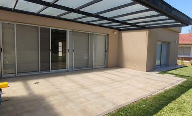 Casa de 3 dormitorios - Boca de Raton Country Club