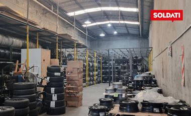 Alquiler  de excelente deposito en Florida Oeste