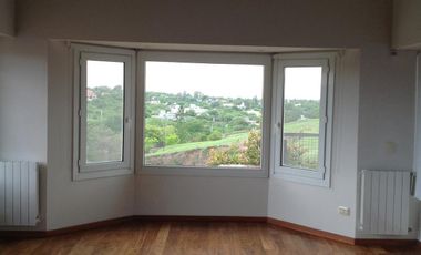 Casa en alquiler en Mendiolaza Golf