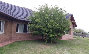 Casa en alquiler en Mendiolaza Golf