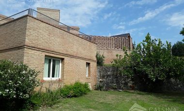 Casa en alquiler en Mendiolaza Golf