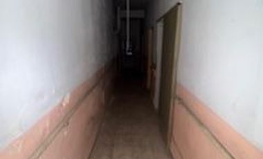 Propiedad ideal para construcción de locales, consultorios, hostel, oficinas, edificio y muchas alternativas más.-
