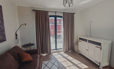 Villa amueblada en venta en San Miguel de Allende con roof garden, alberca y jac