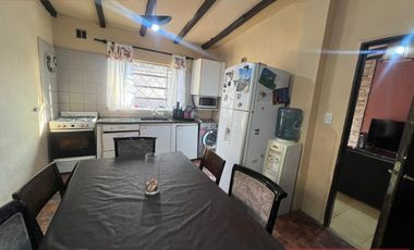 Casa en  Don torcuato cerca de Hindu Club