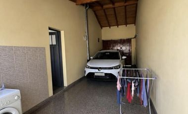 Vende Casa 3 Dormitorios en Cipolletti