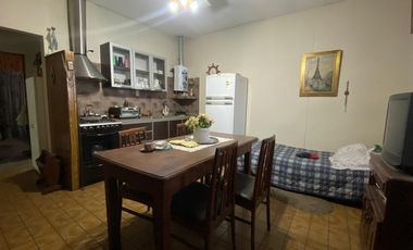 Venta, PH, 3 Ambientes, Patio, Terraza, Ramos Mejía