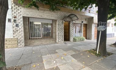 Venta, PH, 3 Ambientes, Patio, Terraza, Ramos Mejía