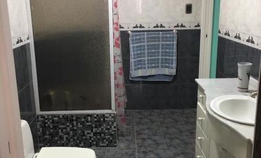 Muy linda Casa / OPORTUNIDAD!!!!
